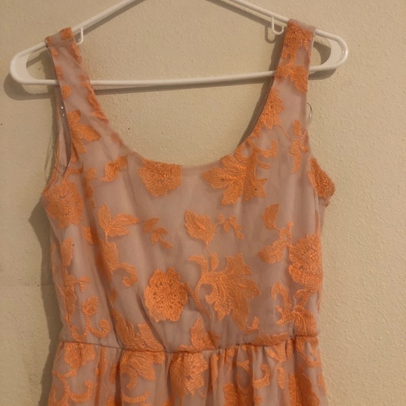 Summer dress - Picture 2 of 3